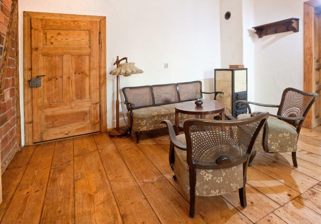 Gosciniec Kaszarnia Kamienne Villa Mirsk Ngoại thất bức ảnh