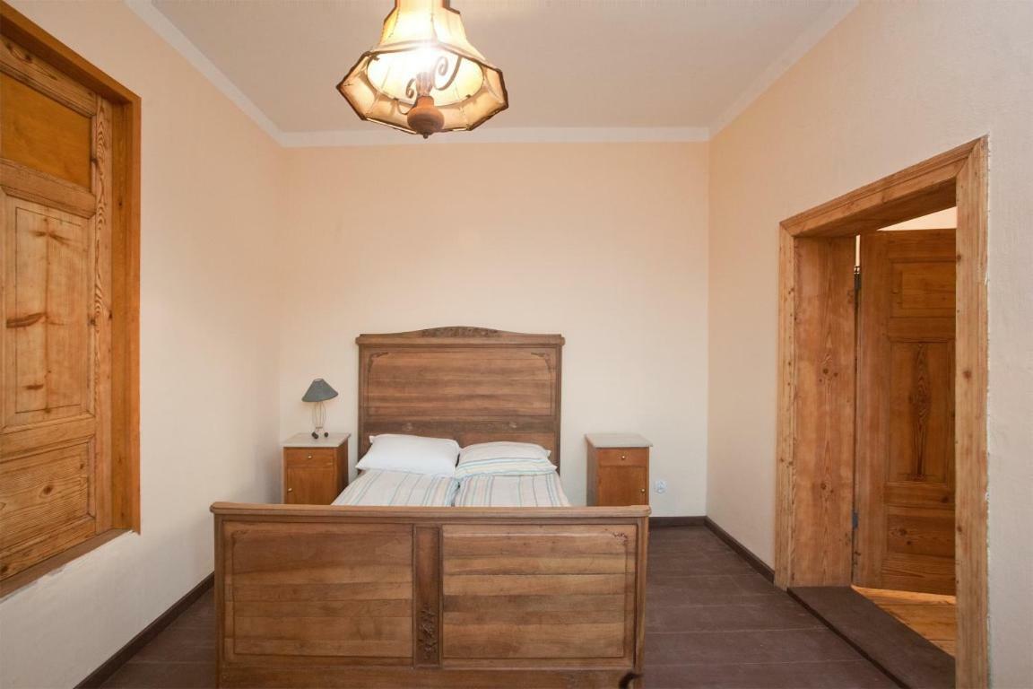 Gosciniec Kaszarnia Kamienne Villa Mirsk Ngoại thất bức ảnh